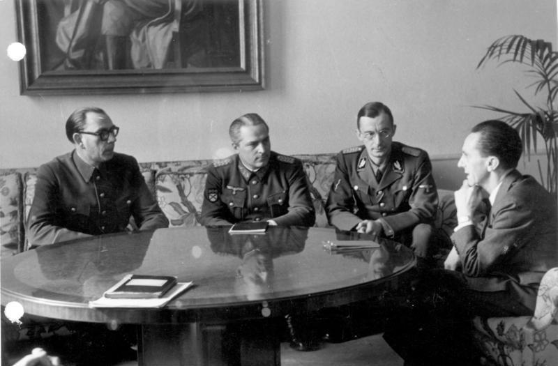 Wlassow und Schilenkow bei Goebbels