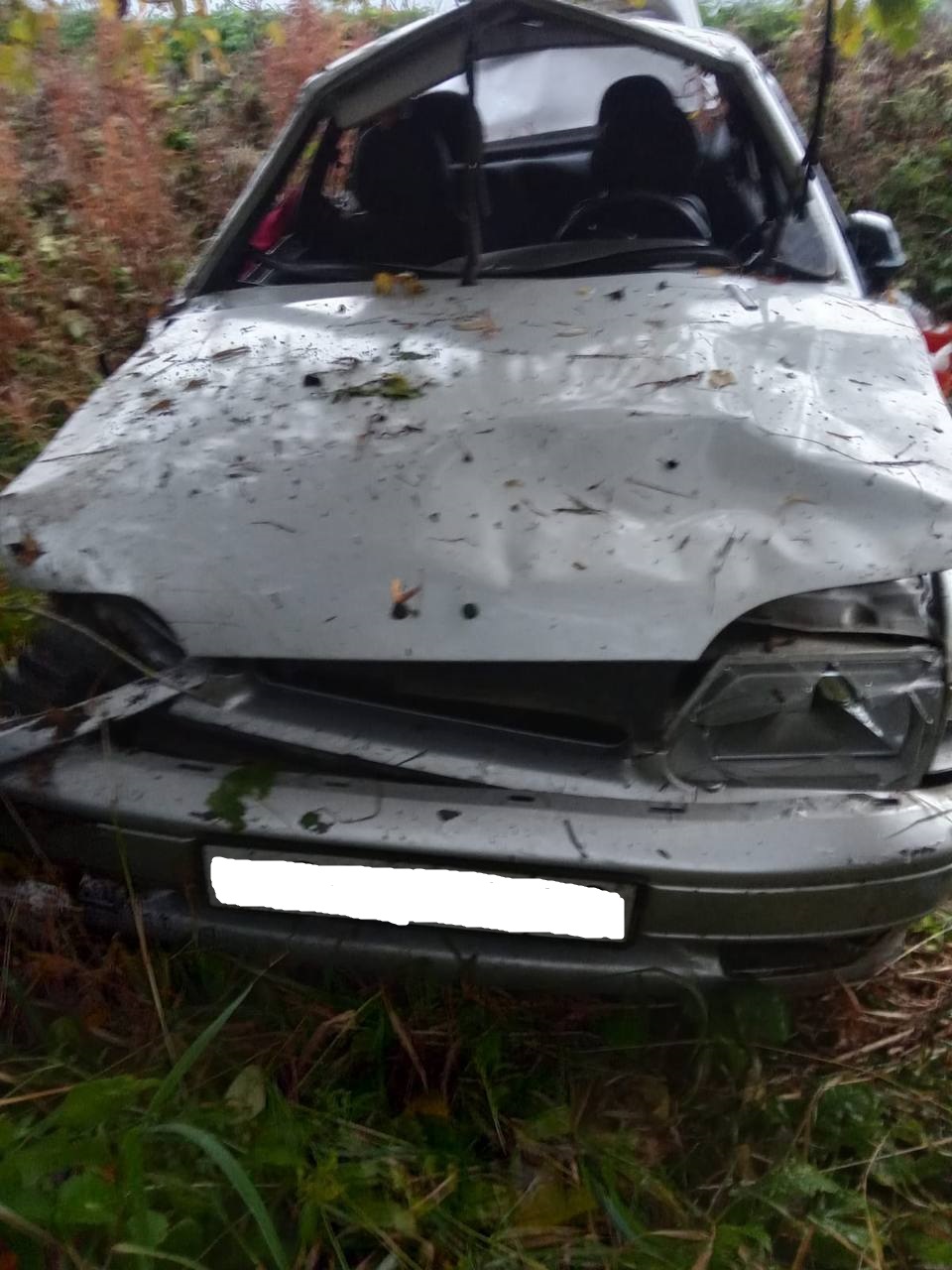 В Тверской области водитель бросил машину и раненого пассажира на месте ДТП