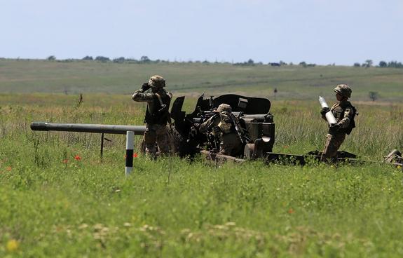 Экс-помощник министра обороны Украины Селиванов: присоединить ДНР и ЛНР России мешают киевские войска в Донбассе