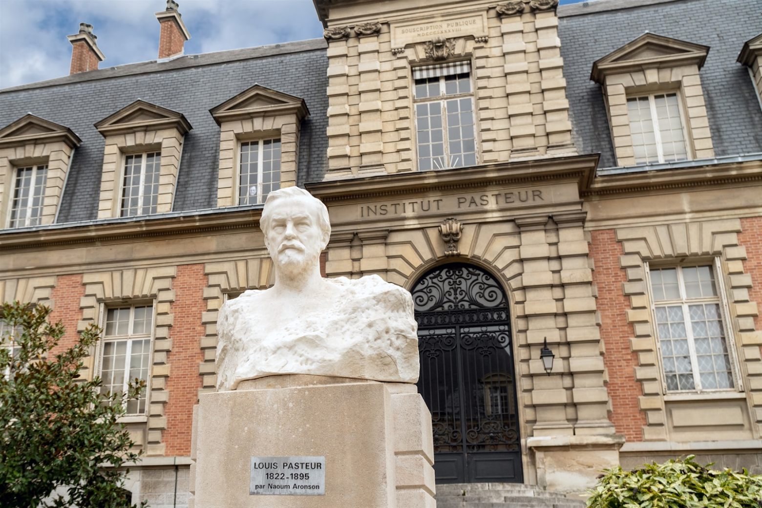 Институт Пастера в Париже, где Хавкин нашел сложное решение вакцины от холеры.