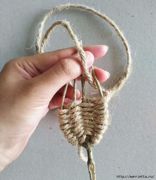 Декоративные листики из веточек и шпагата Декоративные листики из веточек и шпагата Декоративные листики из веточек и шпагата