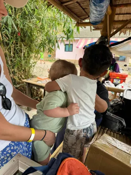 Жена Александра Петрова Виктория снялась в бикини на отдыхе с мужем и сыном Петров, Виктории, Александра, сыномВиктория, Александр, Виктория, ПетроваВиктория, ПетроваСын, Викторией, Милославская, Петровы, ПетроваАлександр, женой, Петрова, актёра, экстремистской, Женитьба, расставании, объявляли, масштабную