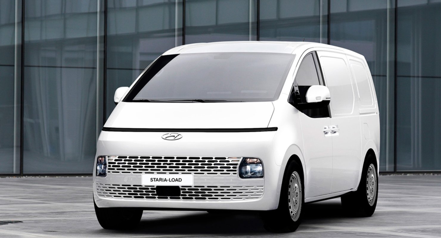 Концерн Hyundai готовит фургон Staria Load с космической внешностью