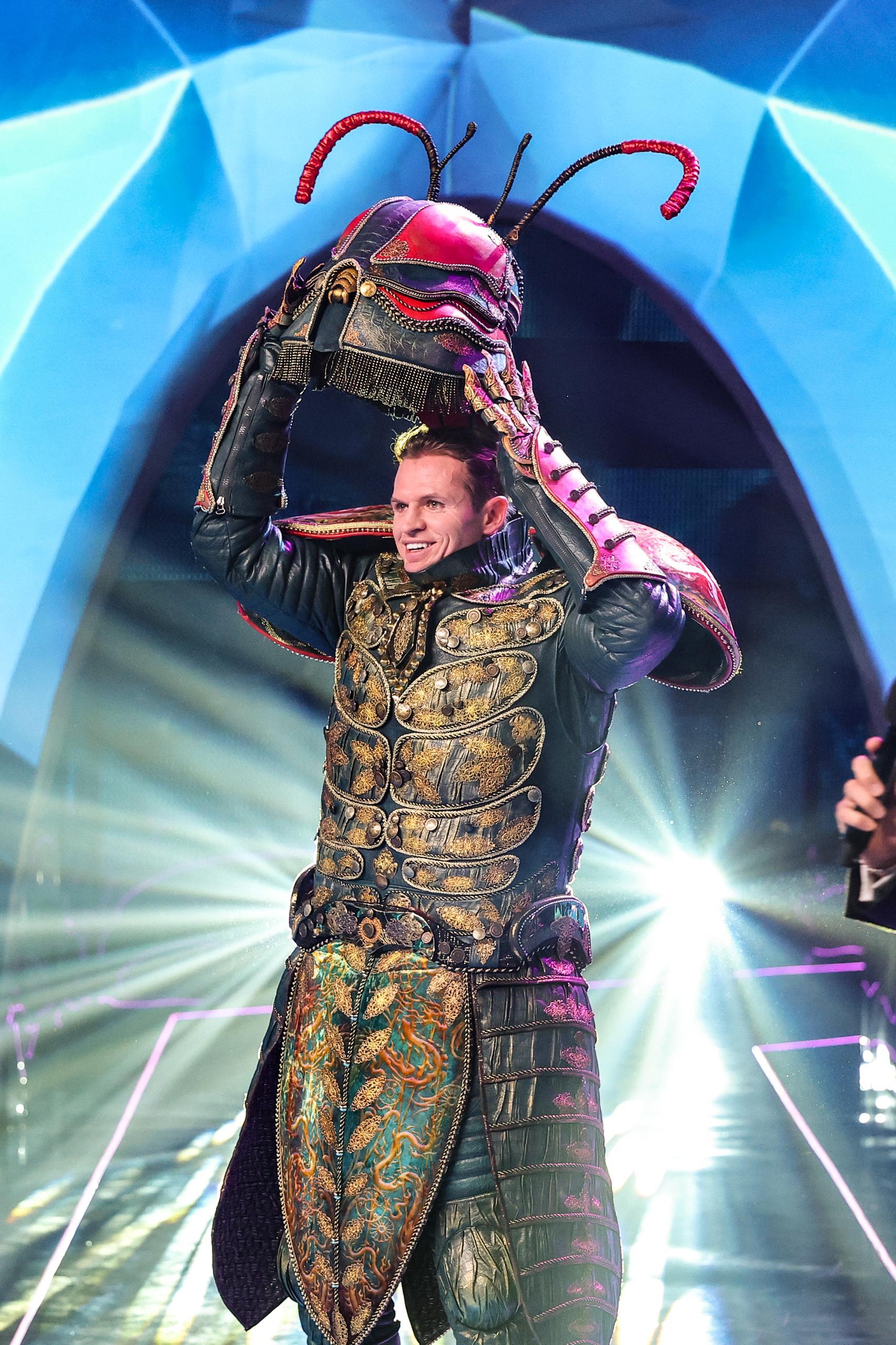 Жук Дмитрий Тарасов прокомментировал свое участие в шоу «Маска»