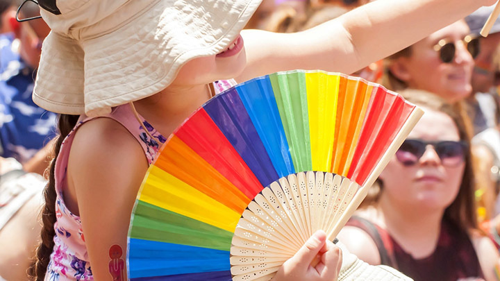 ИСПАНСКИЙ СТЫД: ЕВРОПУ ПРИУЧАЮТ К САМОМУ ГРЯЗНОМУ ИЗВРАЩЕНИЮ