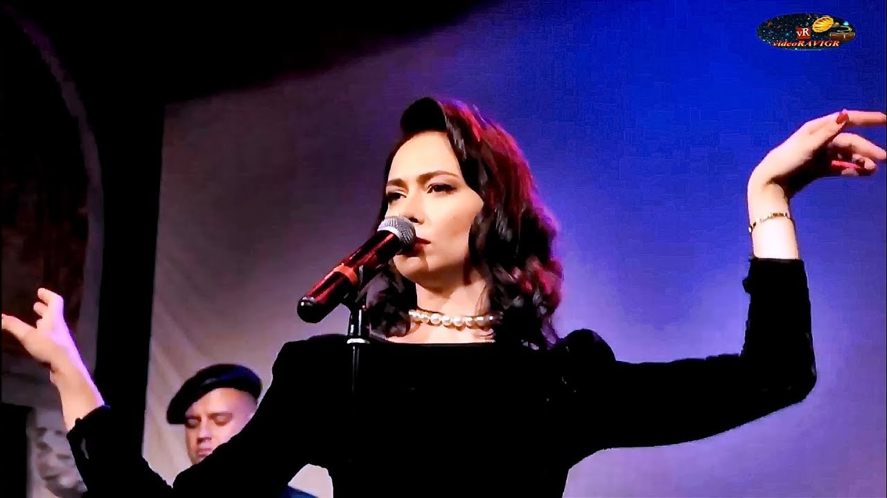 "Чёрная моль" в исполнении Настасьи Самбурской
