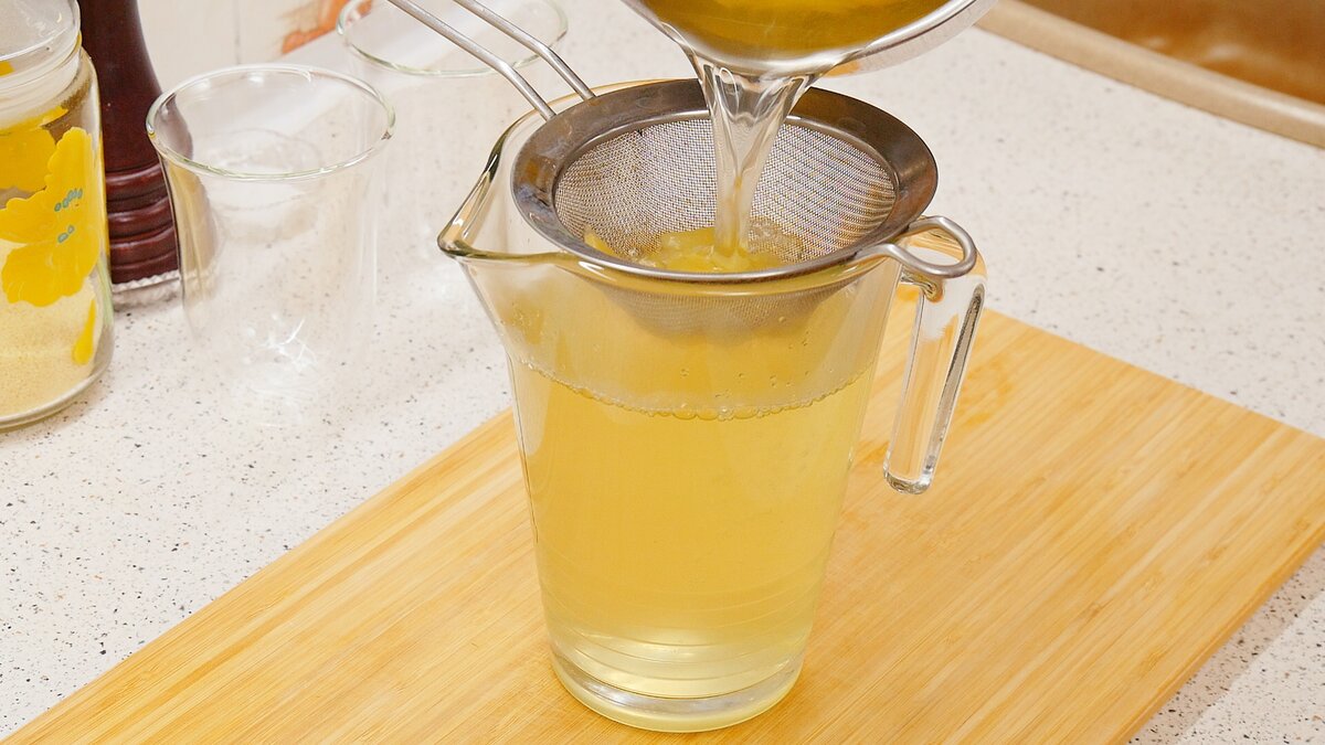 Лимонно-имбирный напиток (чай) с мёдом: вкусный, полезный, согревающий и тонизирующий напиток, этого, память, больше, толстокожий, имбирь, очень, лимон, практически, Снимаем, цедру, помощью, просто, Просто, напитка, сокГраммов, Здравствуйте, имбиря, очищаем, шкурки