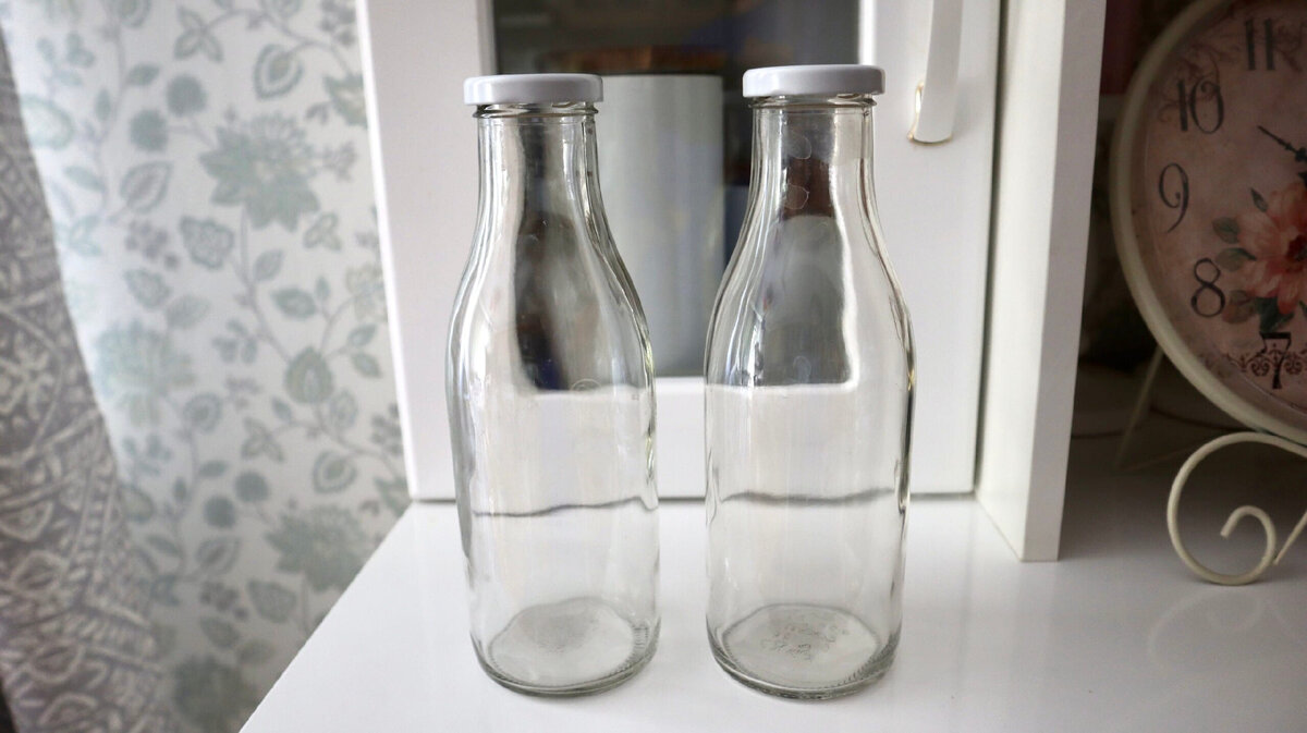Почему не надо выбрасывать стеклянные бутылки от молока. Приспособила их на кухню, и никто не замечает, что они самодельные декор,мастер-класс