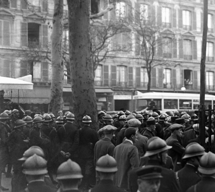 Французская демонстрация рабочих в мае 1930-го | Фото: GETTY