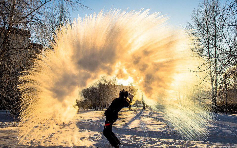 Русские не боятся морозов и участвуют во флешмобе #дубакчеллендж Русские не боятся морозов и участвуют во флешмобе #дубакчеллендж дубакчеллендж