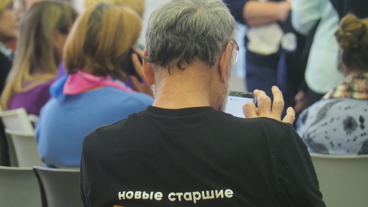 Депутатам - два рулона туалетной бумаги. Пенсионный демарш в регионах России