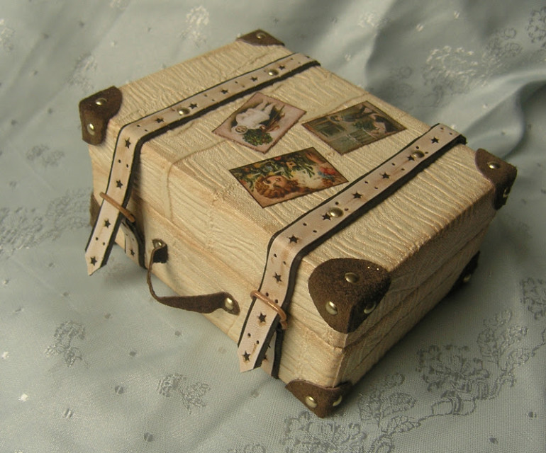 Самодельный декоративный чемоданчик для упаковки подарка мастерство,поделки,рукоделие,самоделки,своими руками,сделай сам,творчество,умелые руки