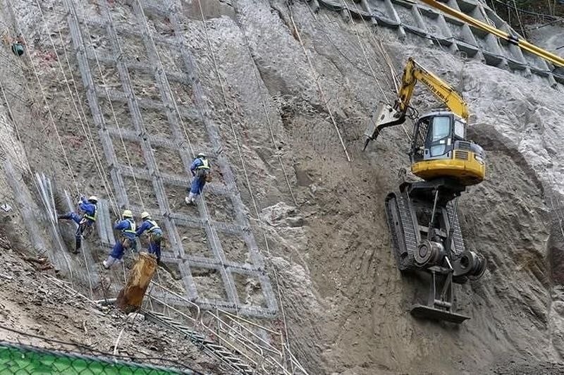 Техника безопасности? Нет, не слышали прикол, техника безопасности