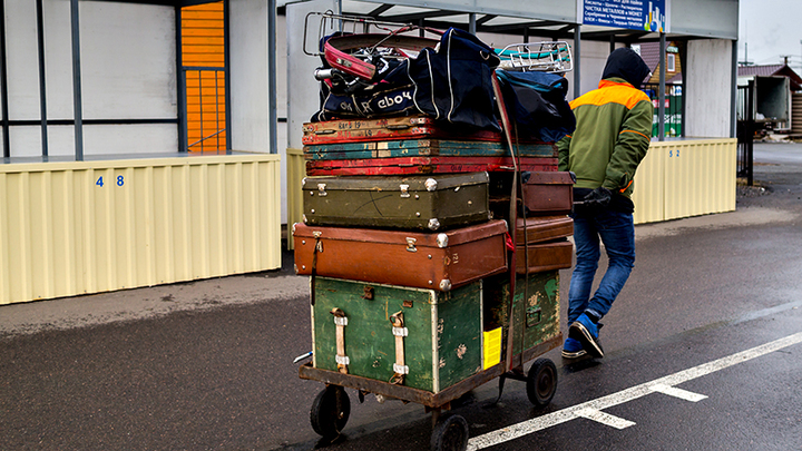 "ЧЁРНАЯ КРОВЬ" РУССКОЙ ЭКОНОМИКИ: БЕЗ МИГРАНТОВ УЖЕ НЕ ОБОЙТИСЬ?