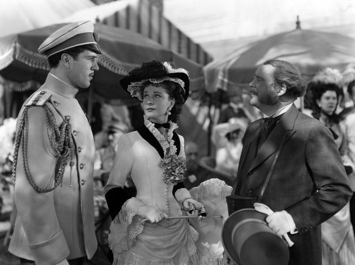 Как первая красавица Голливуда жила и снималась вопреки болезни, которую принимали за дурной характер загадочность,знаменитости,интересное,очарование,фотографии