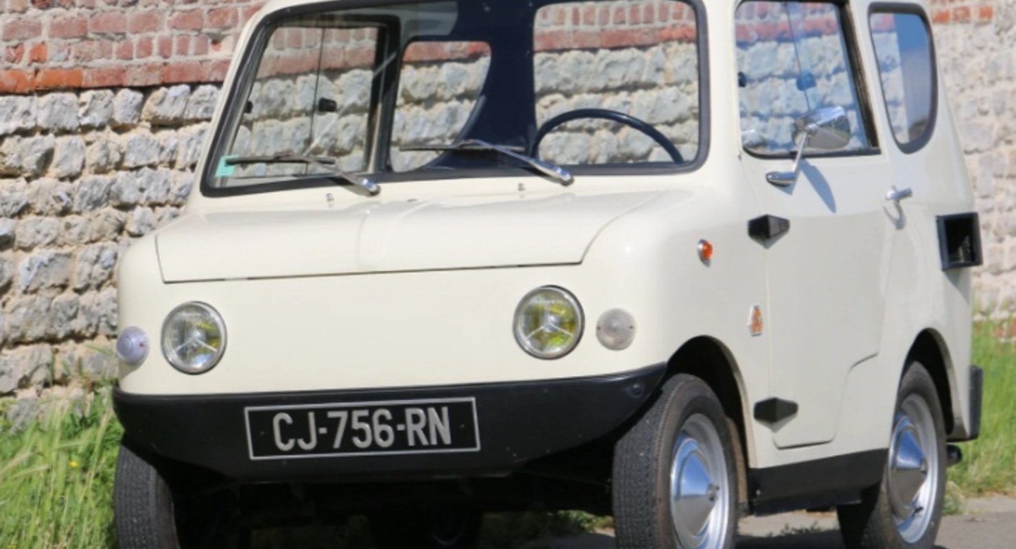 В Сети вспомнили о редком маленьком итальянском автомобиле Baidi Frog Автомобили