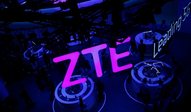 Тесты ZTE реальных сетей 5G в Китае показали среднюю скорость в 1000 Мбит/с скорость, Мбитс, скорости, Например, развёрнуты, автомобиле, сигнал, провести, решила, компания, возможности, некоторые, стандарта, преимуществами, воспользоваться, относительно, нового, тесте, поддерживают, сравнению