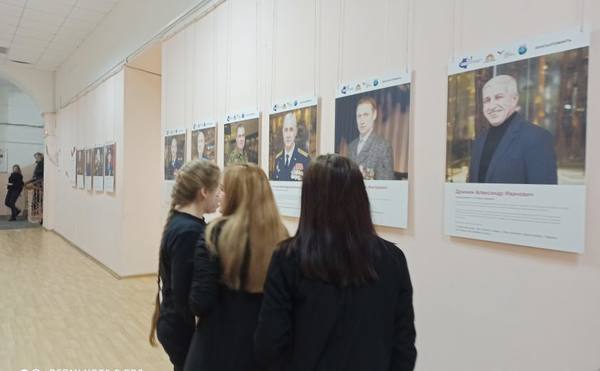 В первом корпусе ТГПУ им. Л.Н. Толстого открылась выставка 