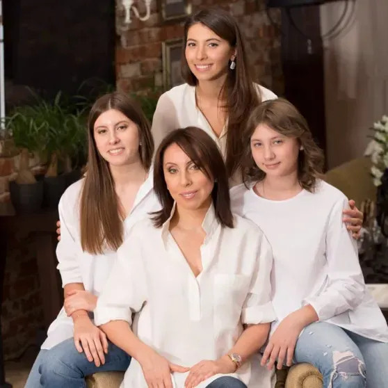 В сети обсуждают архивное фото Альбины Джанабаевой и Валерия Меладзе, которое "доказывает его измену" бывшей жене