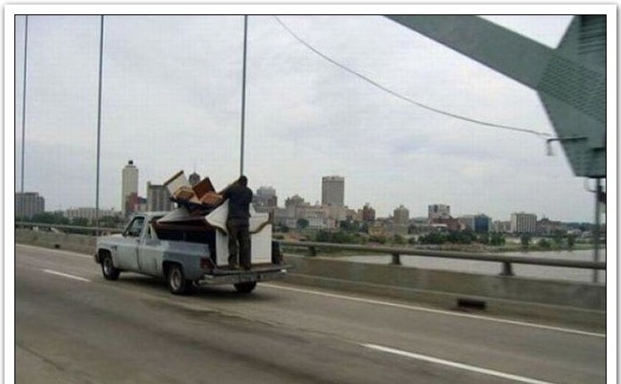 Техника безопасности? Нет, не слышали прикол, техника безопасности