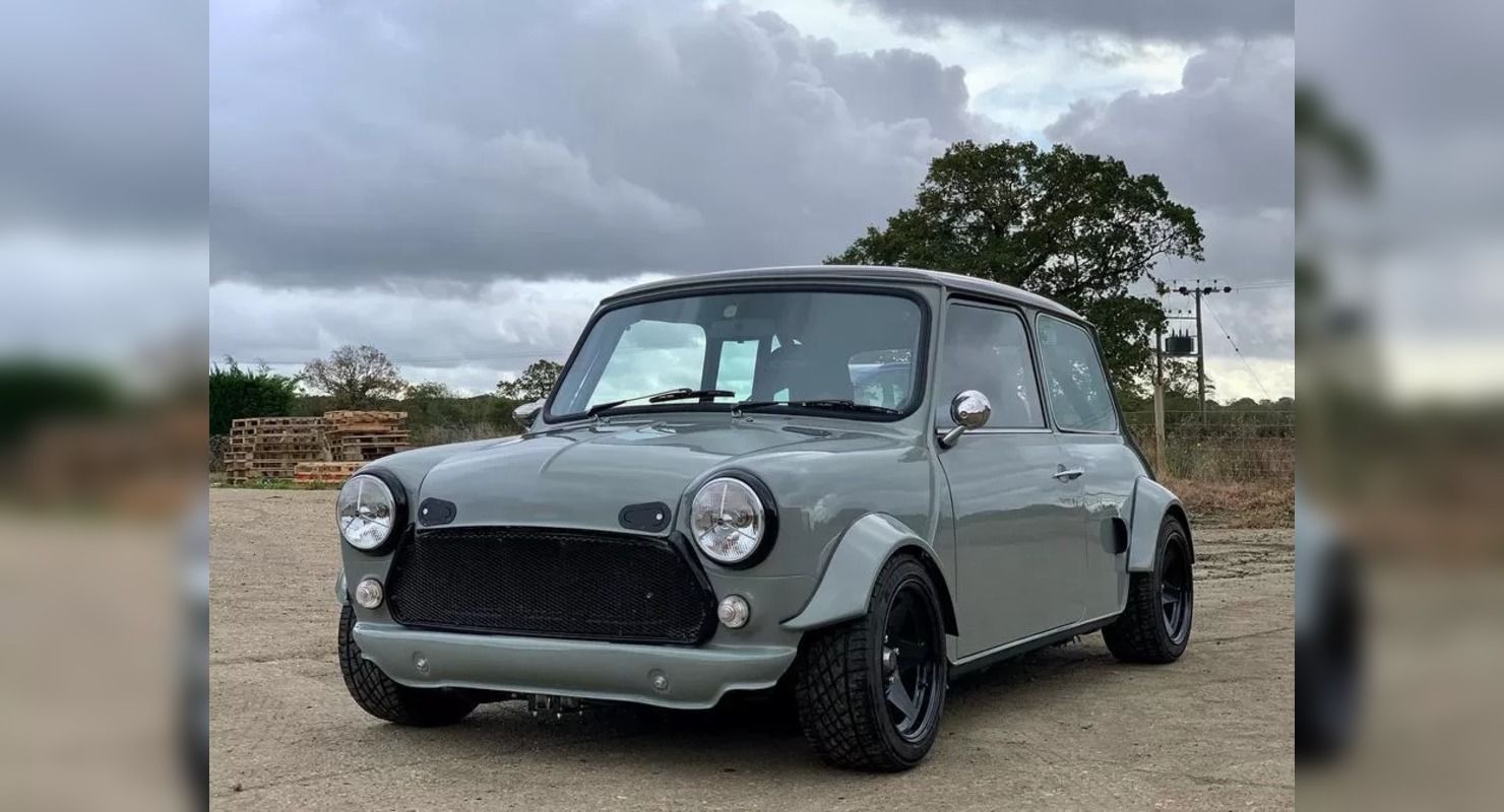 В крошечный Mini впихнули двигатель от Honda Civic Type R В крошечный Mini впихнули двигатель от Honda Civic Type R Автомобили