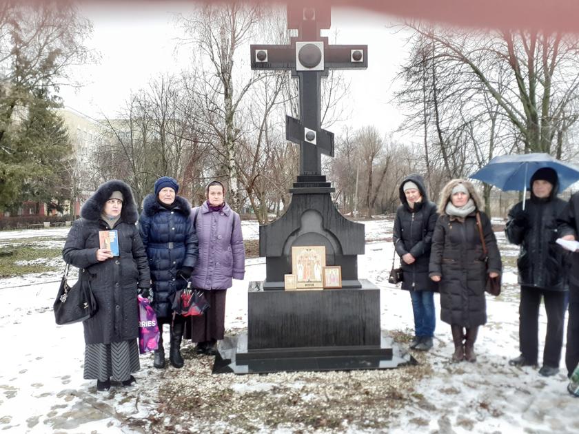 Обвинение священника Николая Стремского разваливается на глазах: приемные дочери признались в клевете на отца Обвинение священника Николая Стремского разваливается на глазах: приемные дочери признались в клевете на отца Николая, священника, Стремского, против, обители, милосердия, только, защиту, детей, жизнь, Оренбургской, делать, Николай, человек, своей, России, власти, приемные, говорили, более