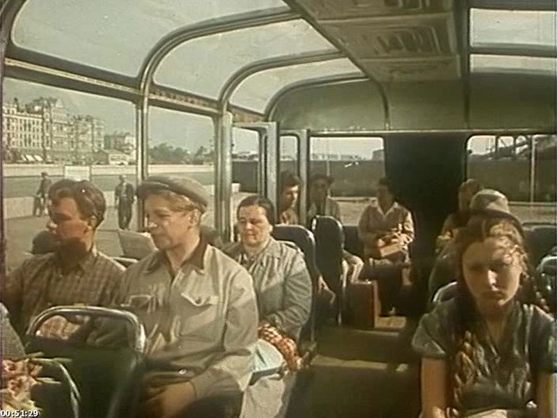 Девушка без адреса едет покорять Москву Девушка без адреса едет покорять Москву Девушка без адреса,кино и тв,наши звезды,фильм,шоубиz,шоубиз