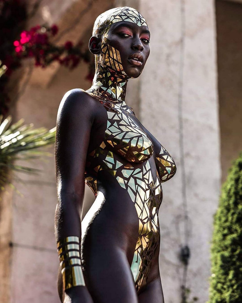 Вот такие купальники из изоленты актуальны и в 2019 году! Вот такие купальники из изоленты актуальны и в 2019 году!