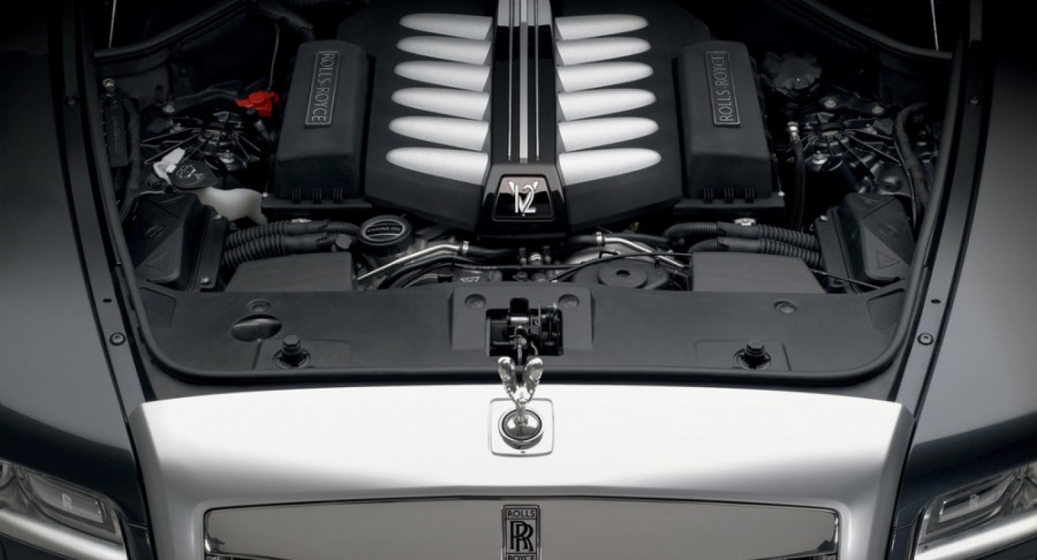 Электрокар Rolls-Royce Spectre Coupe по предзаказу Автомобили