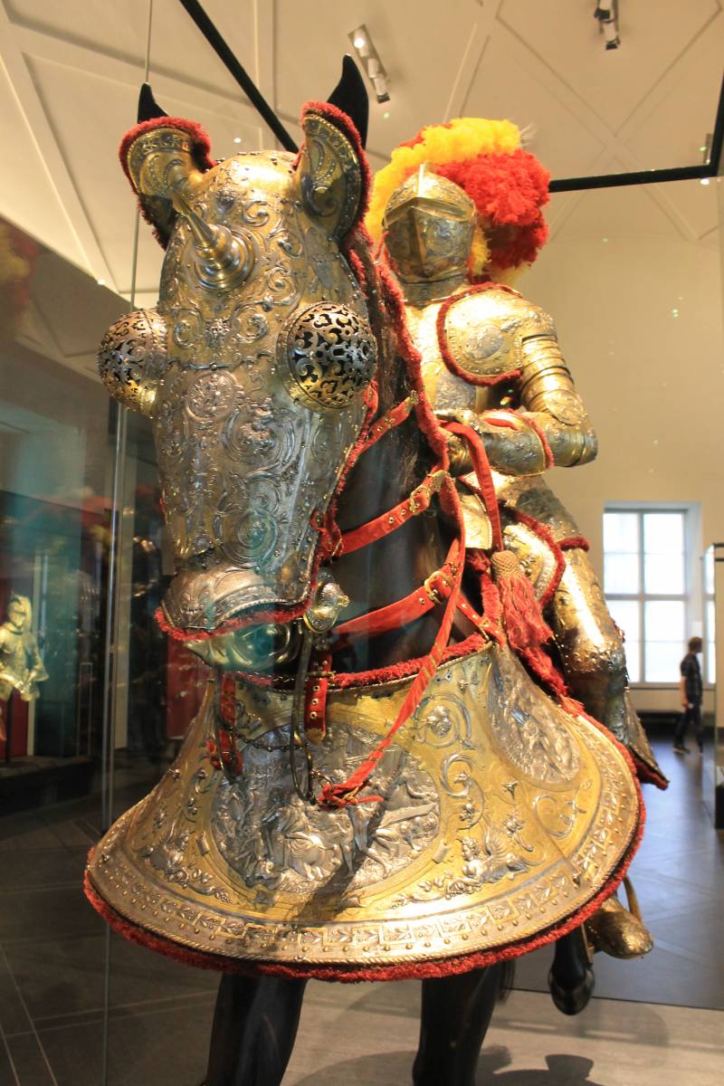 «Доспехи Геракла». Красивейшие доспехи в истории история