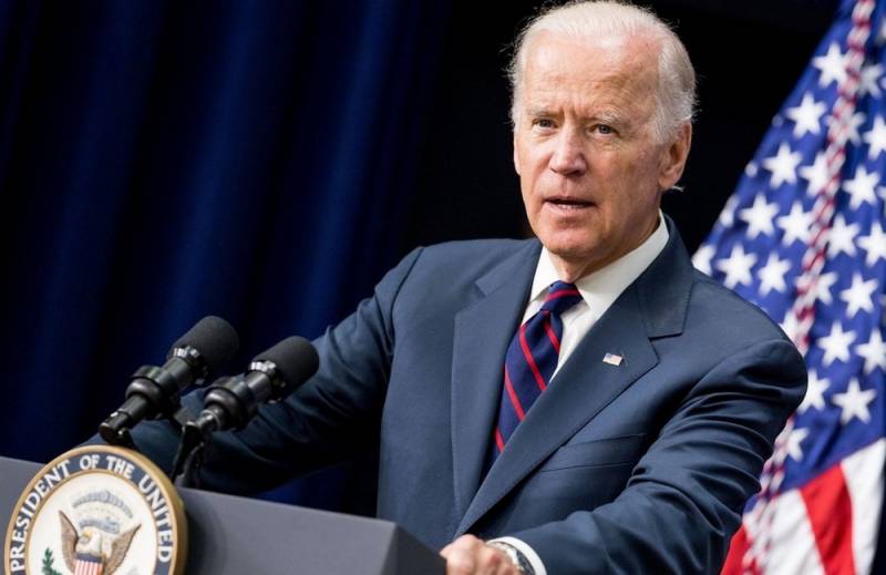 Байден назвал Трампа «эксцентричным сумасшедшим», который развалит НАТО