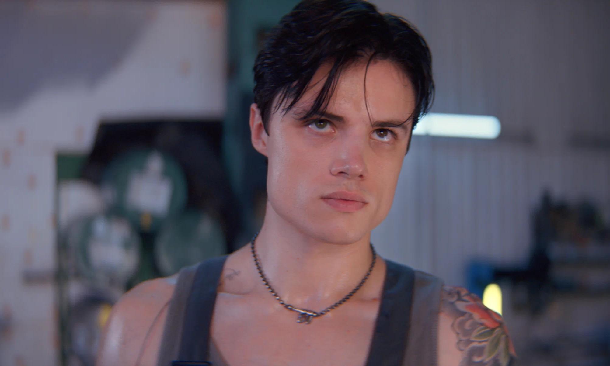 Жил на вокзале и был жертвой буллинга: 5 фактов о звезде фильма «Твое сердце будет разбито» Даниэле Вегасе Вегас, будет, Даниэль, сердце, Полина, артист, «Школа», самого, более, словам, разбито», Вегаса, «Твое, сериале, после, девушка, однако, Василенко, стать, этого