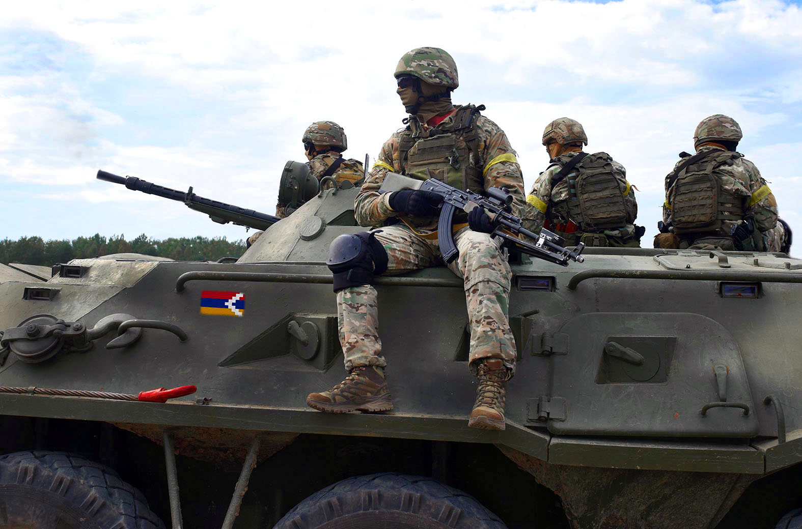 Шойгу рассердился: Армия уносит ноги из Карабаха Шойгу рассердился: Армия уносит ноги из Карабаха геополитика