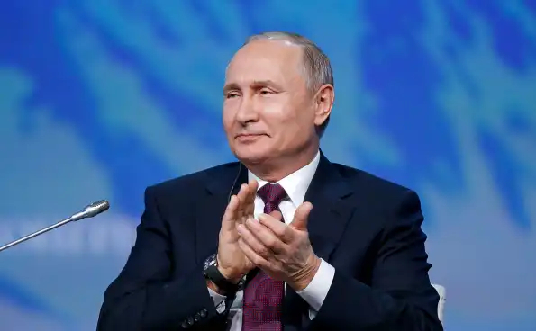 Круг замыкается: в Киеве осознали, что действия Запада заставляют Путина аплодировать
