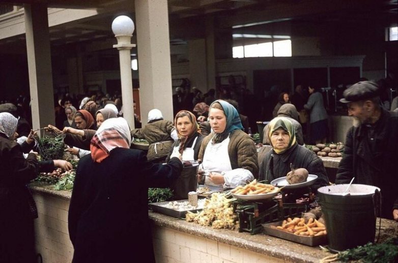 Как выглядела торговля в СССР? Как выглядела торговля в СССР?