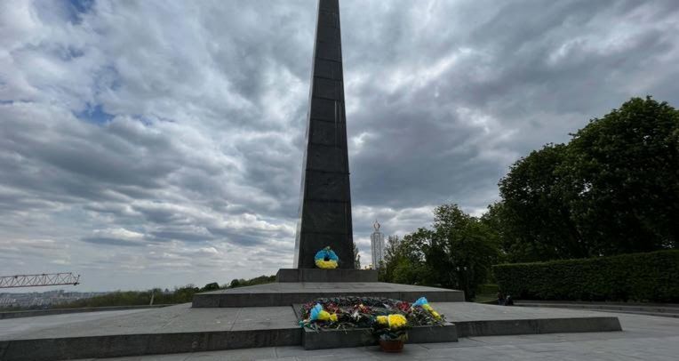 9 мая в Киеве. Последний парад и задница Урсулы в великом соборе