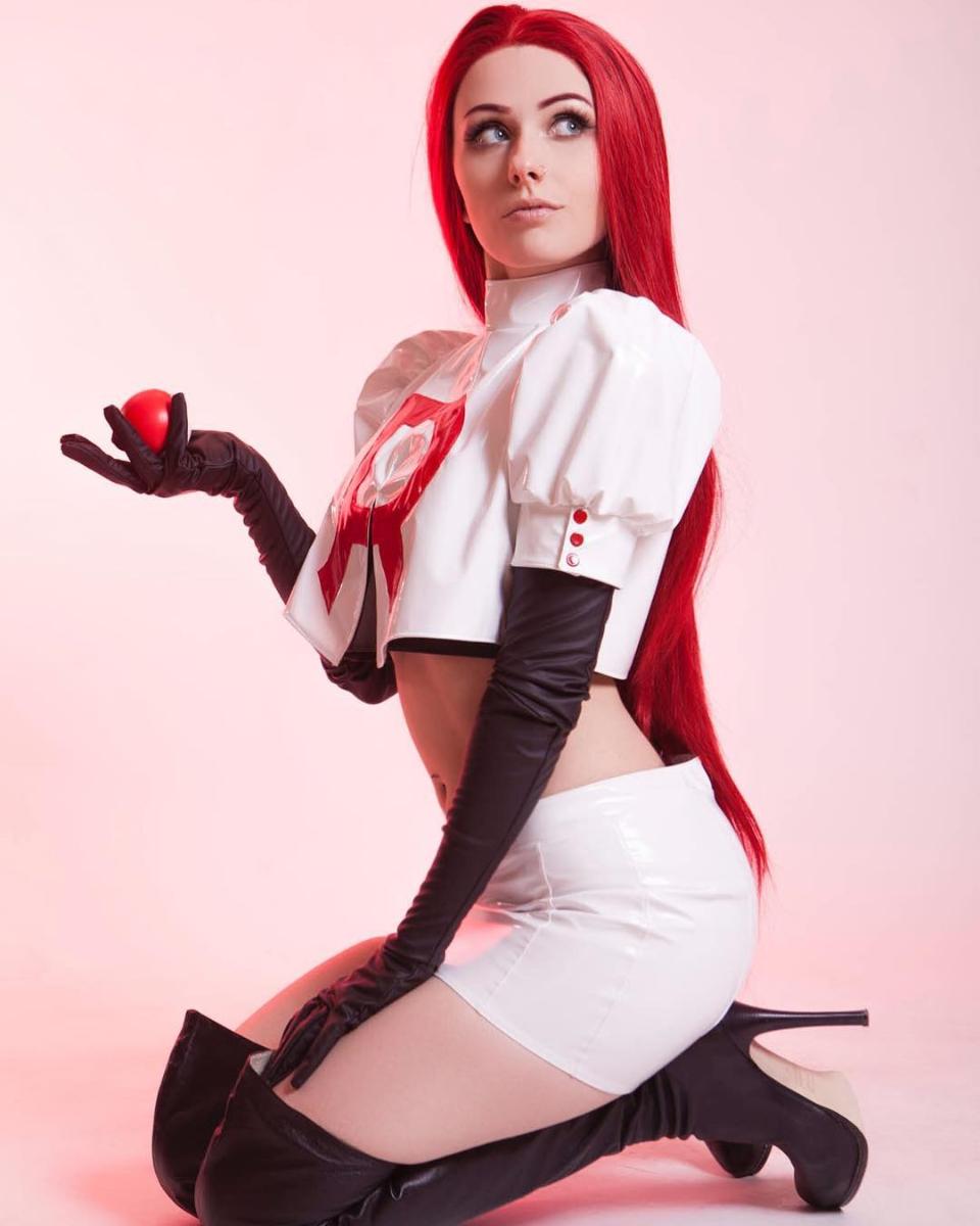 Великолепный косплей от шикарной Ролиат Тейлор Великолепный косплей от шикарной Ролиат Тейлор Игры,косплей