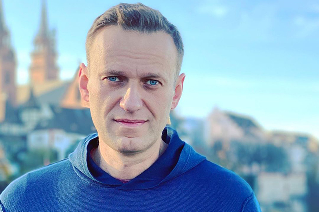 Лишение сна, подкинутые конфеты и недопуск врачей: что известно о состоянии Алексея Навального в колонии Новости