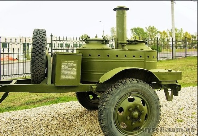 На войне, ребята, вовремя пожрать - это первое дело!