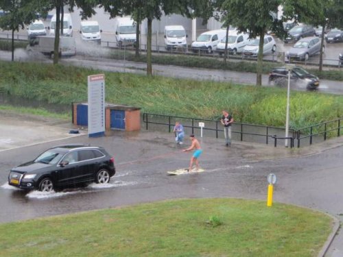 Фотографии, доказывающие, что первые 40 лет в жизни мужчины — самые сложные! (37 шт)