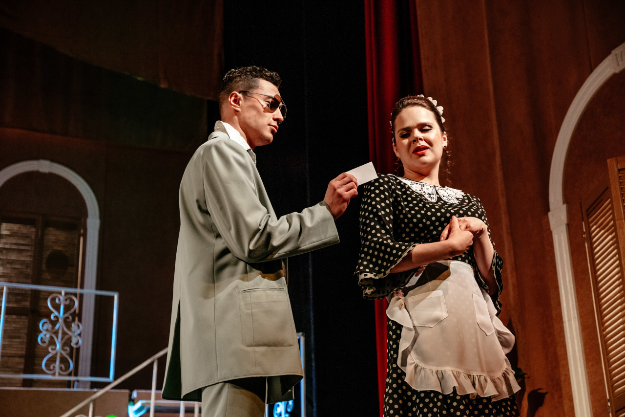 Драма в комедийной оправе: В Тверском драмтеатре поставили «Филумену Мортерано»