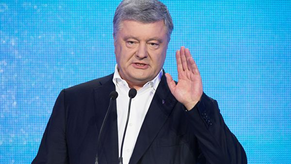 ПОМОГИТЕ – ГРАБЯТ И ПРЕСЛЕДУЮТ! ПОРОШЕНКО ПОПРОСИЛ ПОМОЩИ У США