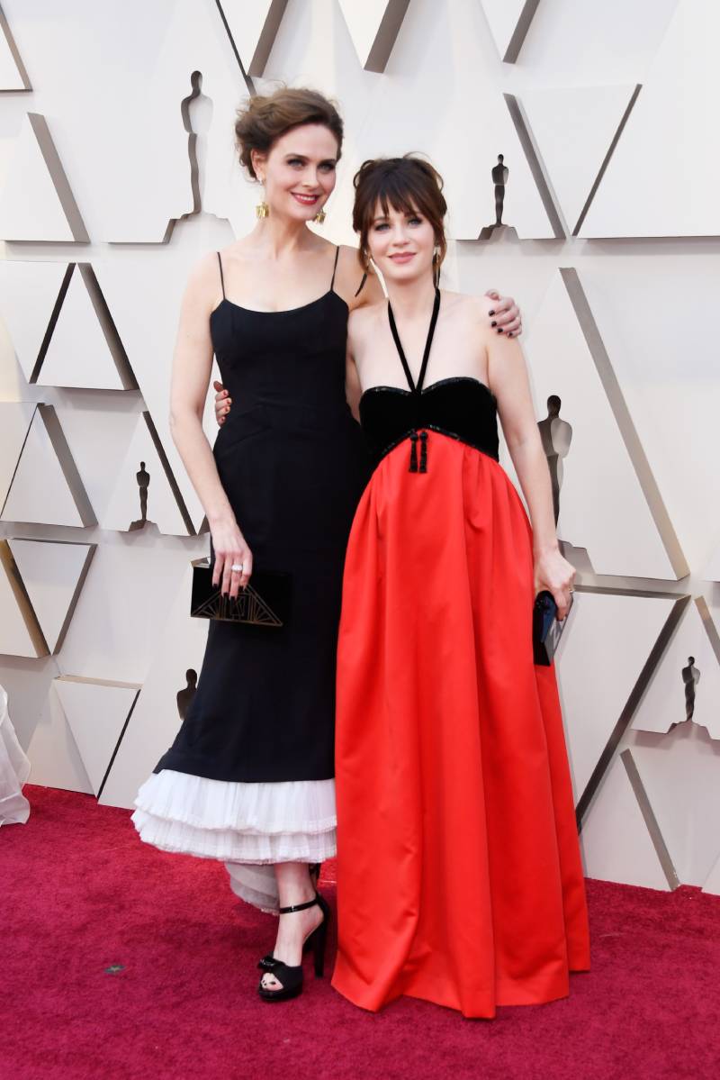 Смотрелись ли они в зеркало? Самые «странные» наряды с церемонии вручения премии «Оскар» в 2019-м году знаменитости