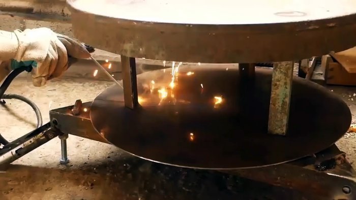 Как сделать печь длительного горения из металлического лома для дома и дачи,мастер-класс