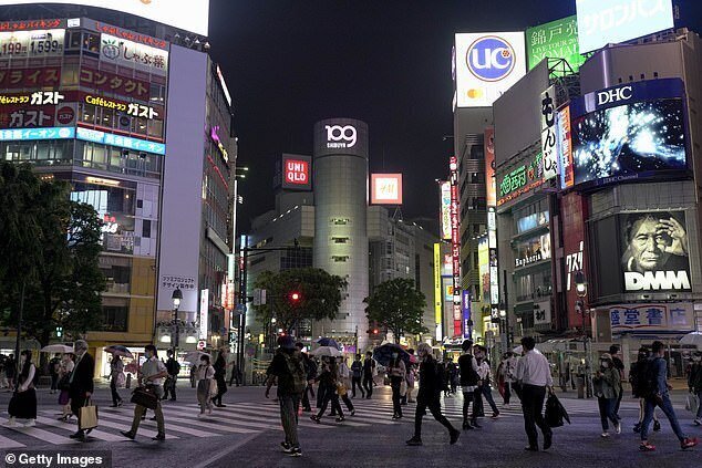 Японцы согласны доплачивать туристам, въезжающим в их страну