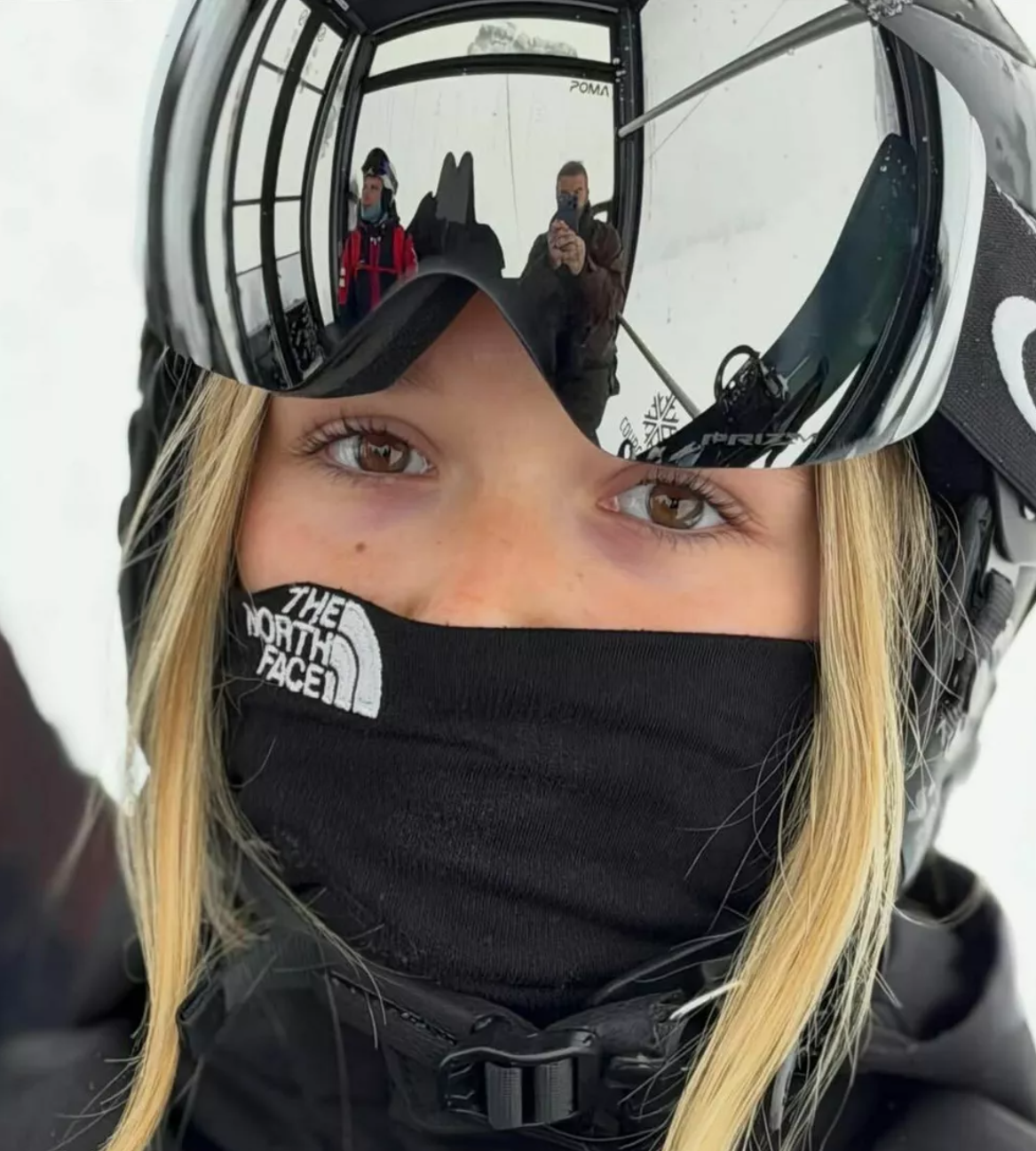 Повторяет за Галкиным*: Дэвид Бекхэм показал, как провел выходные с дочерью в Куршевеле Повторяет за Галкиным*: Дэвид Бекхэм показал, как провел выходные с дочерью в Куршевеле Бекхэм, Харпер, дочерью, Дэвид, несколько, семьи, время, настоящий, когда, назад, своим, фотосоцсетиБруклин, курорте, также, Ромео, братьев, Виктория, рассказал, сделал, поделилась