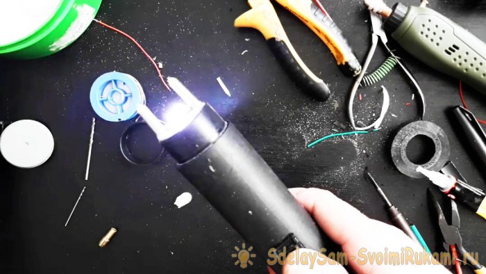 Как сделать простой электрошокер