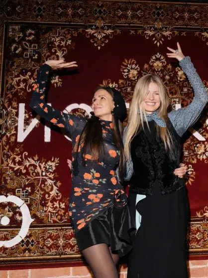 Софья Эрнст посетила вечеринку в Москве instagram (инстаграм),социальная сеть,г,Москва [1405113],елизавета эрнст,исток,дом культуры,Константин Эрнст,Прохор Шаляпин,Софья Эрнст,Тина Кузнецова,юлия журавлева