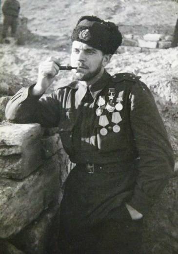 Бои на Малой земле. Коза-слухач и черепашки