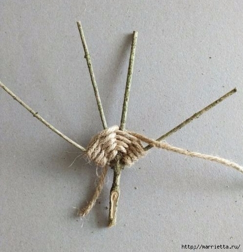 Декоративные листики из веточек и шпагата Декоративные листики из веточек и шпагата Декоративные листики из веточек и шпагата